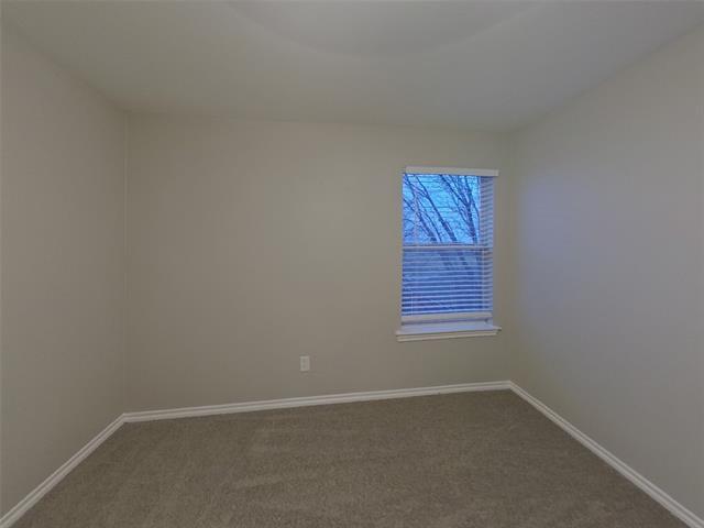 Building Photo - 2717 Bull Shoals Dr