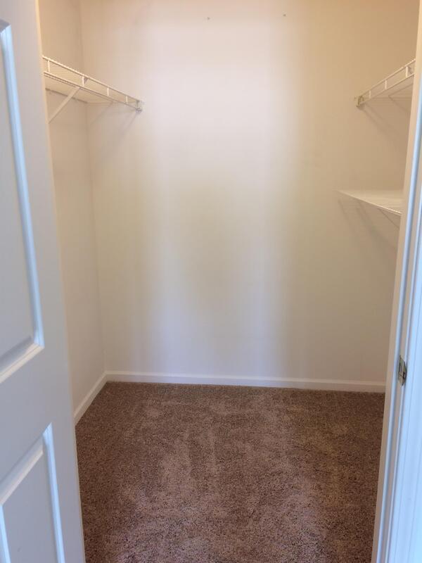 Building Photo - 2882 Barclay Way