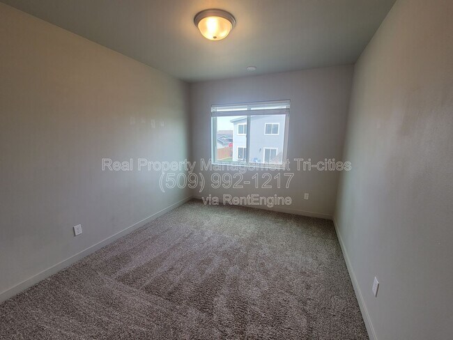 Building Photo - 413 Whitefish Ln