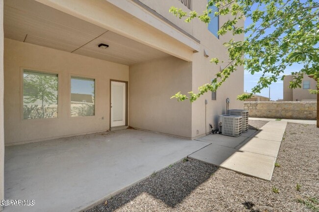 Building Photo - 14416 Alyssa Marie