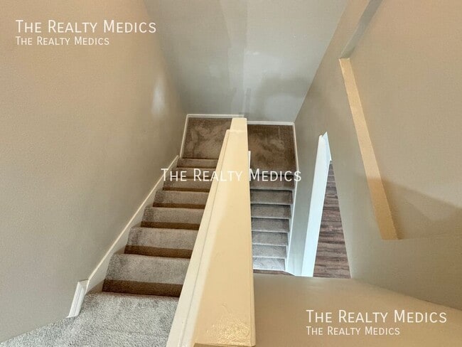 Building Photo - 5107 Appenine Loop W