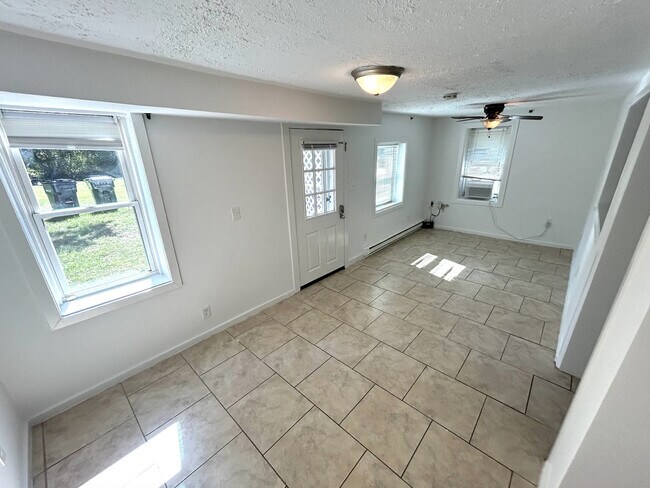 Building Photo - 18629 Amidon Ave