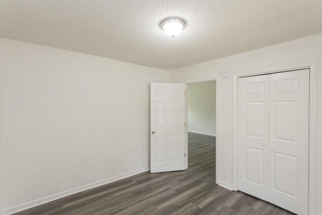 Building Photo - 3104 Kinwood Dr