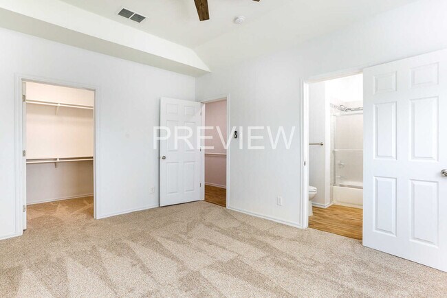 Building Photo - 8611 Key Windy Way