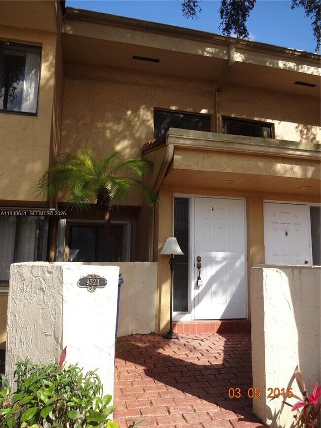 Building Photo - 9723 SW 138th Ave