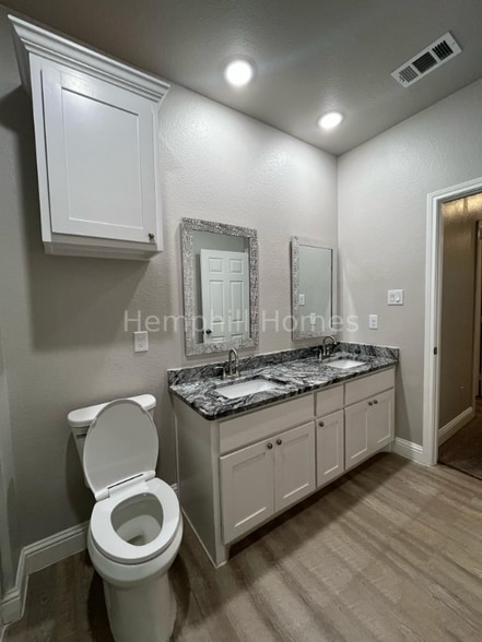 Building Photo - 3118 Hemphill St