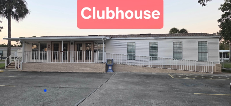 Building Photo - 15580 Royal Coach Cir