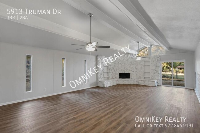 Building Photo - 5913 Truman Dr