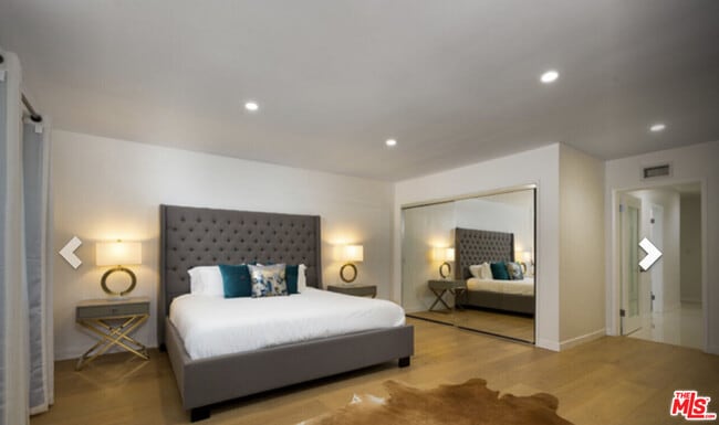 Building Photo - 774 N Kenter Ave