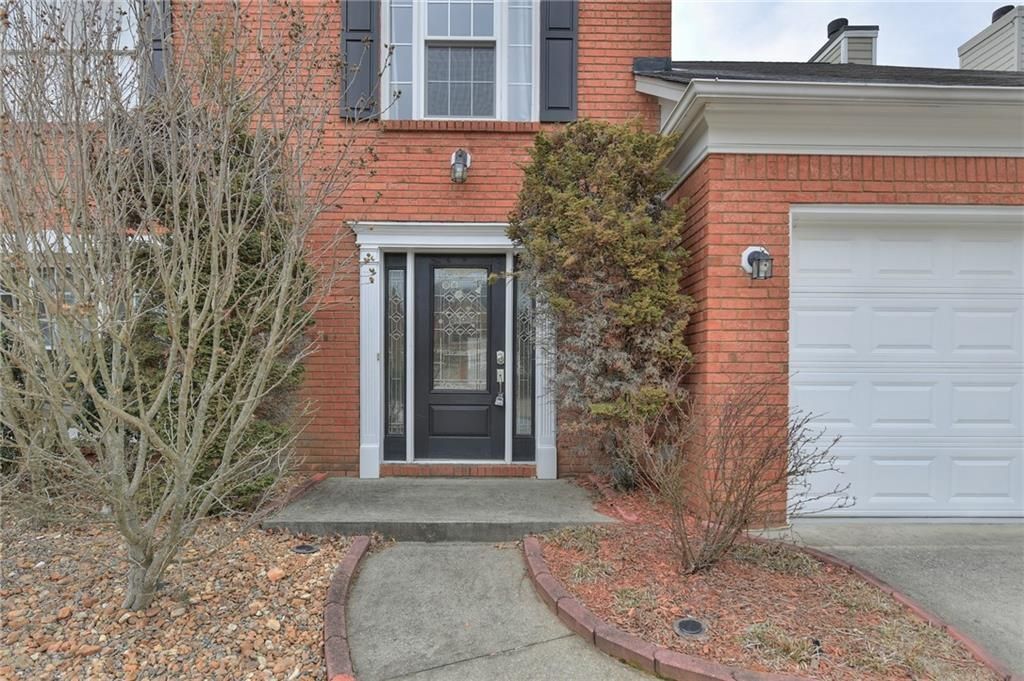 Building Photo - 435 Leasingham Way