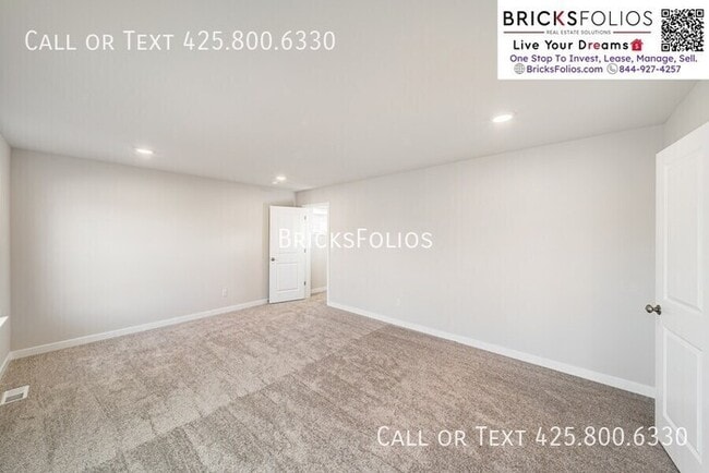 Building Photo - Exact home you need in Marysville!