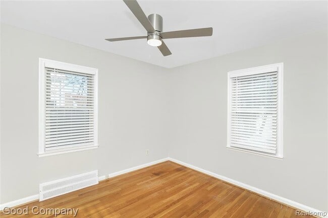 Building Photo - 1197 Catalpa Dr