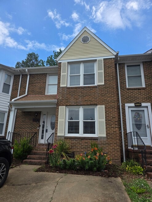Building Photo - 4306 Thomas Ln
