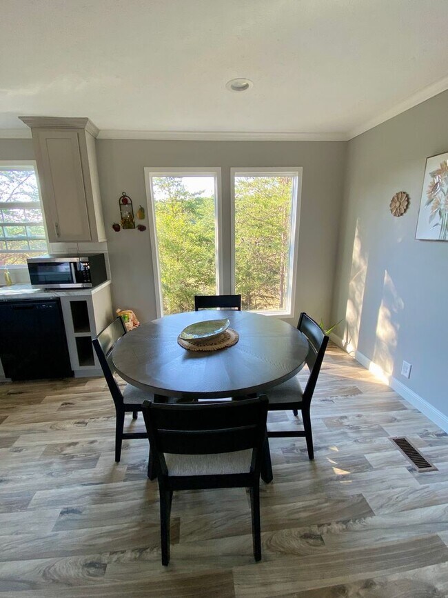 Building Photo - Home in Augusta Woods!!