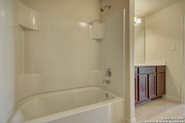 Building Photo - 7715 Watersedge Cove