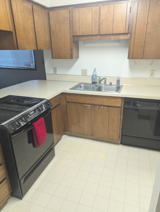 Building Photo - 7316 NE 16th Ave