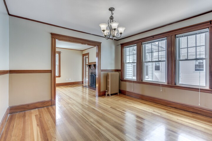 Building Photo - 111 Poplar St