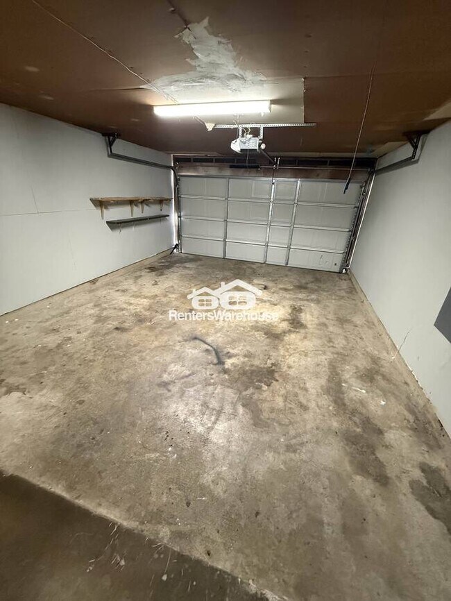 Building Photo - $500 Off Rent MOVE IN SPECIAL!!! Beautiful 4 bedroom Home In Garland!!