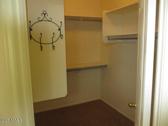 Building Photo - 694 E Saddle Way