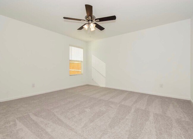Building Photo - 1407 Merlin Blf St