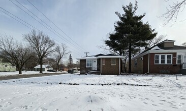 Building Photo - 3601 Pennsylvania St