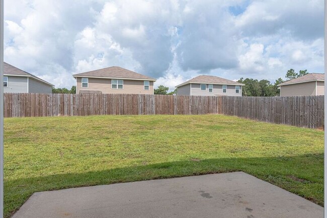 Building Photo - 5881 Bay Tree Court