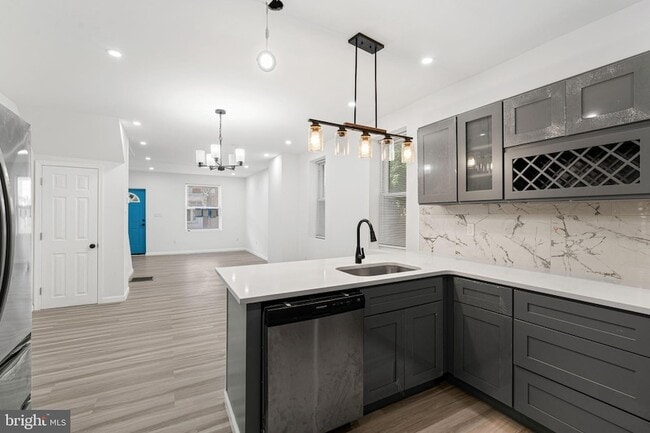 Building Photo - 5514 Broomall St