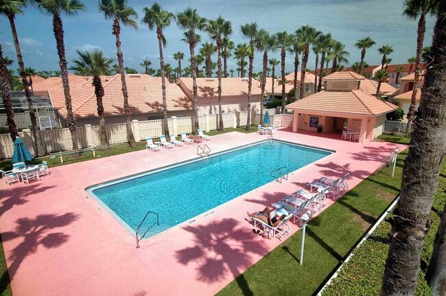 Building Photo - 113 Sea Garden Ct