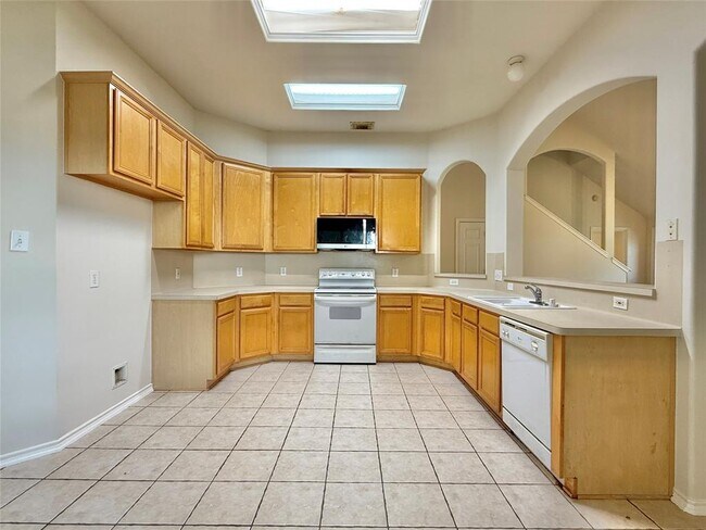 Building Photo - 110 S Merryweather Cir