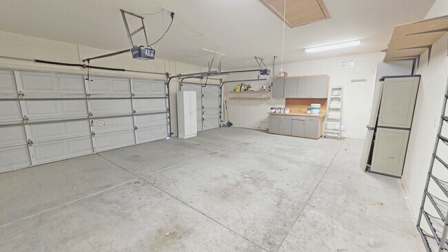 Building Photo - Beautiful Augusta Ranch Home Available Now!
