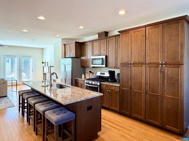 Building Photo - 133 Junction Ln