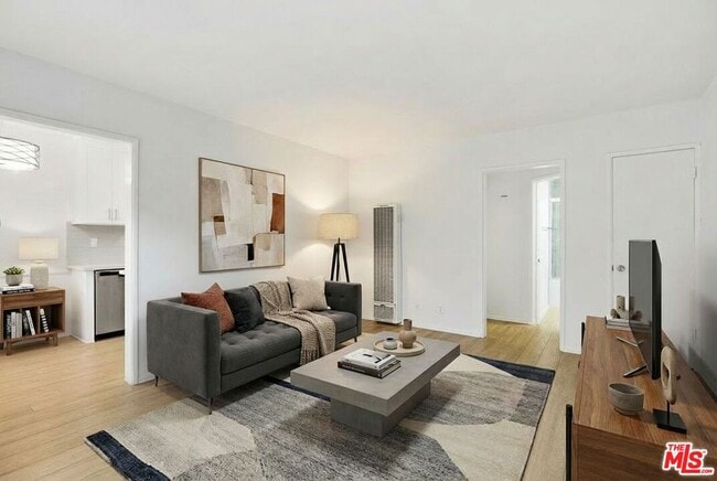 Building Photo - 1944 S Beverly Glen Blvd