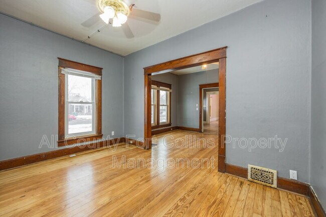 Building Photo - 1202 14th Ave