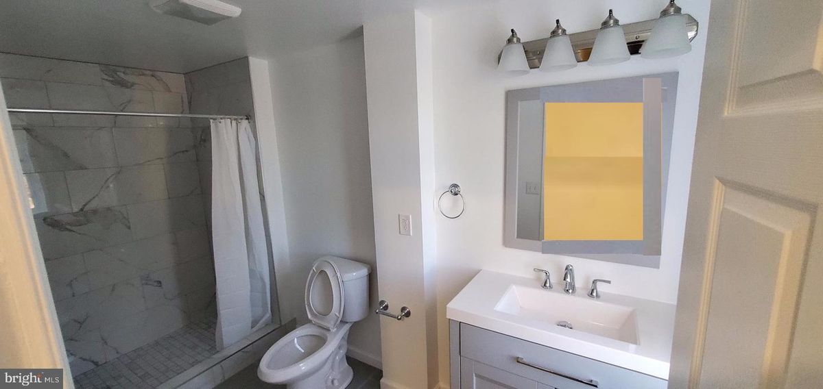 Building Photo - 1084 S Hanover St