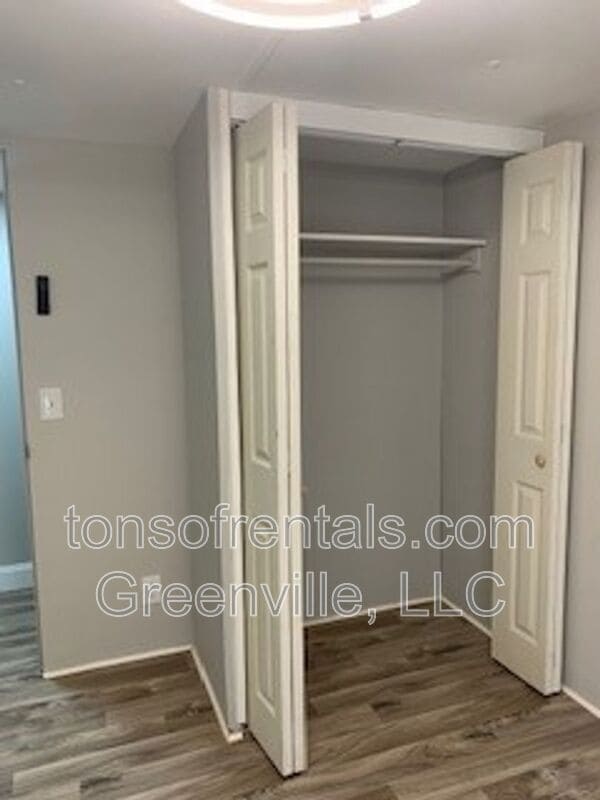 Building Photo - 311 Goldsmith Rd