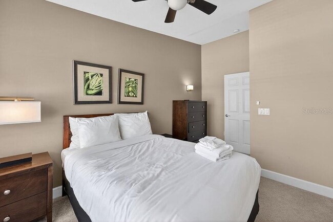Building Photo - 14525 Damai Ln