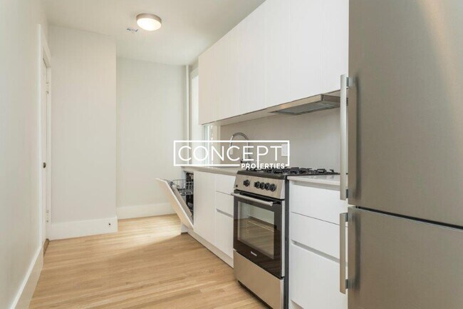 Building Photo - 286A Chestnut Hill Ave. Unit 4B