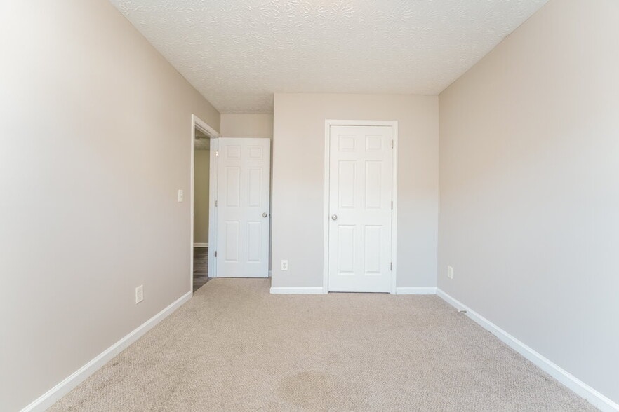 Building Photo - 2249 Ligney Creek Ln