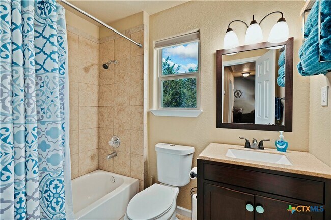 Building Photo - 1110 Diamondhead Dr