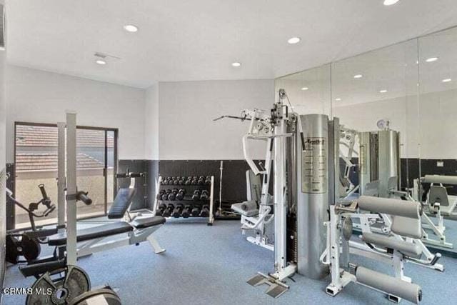 Building Photo - 574 Island View Cir