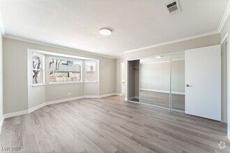 Building Photo - 6352 Vicuna Dr