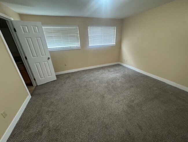 Building Photo - Hazel Dwellings, LLC