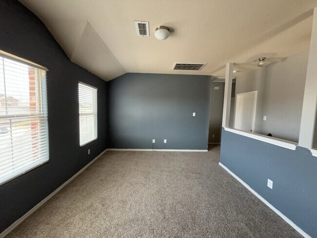 Building Photo - 6308 Spring Buck Run