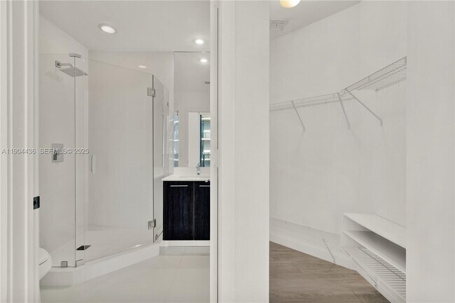 Building Photo - 45 SW 9th St