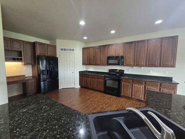 Building Photo - 1255 Woodmoor Acres Dr