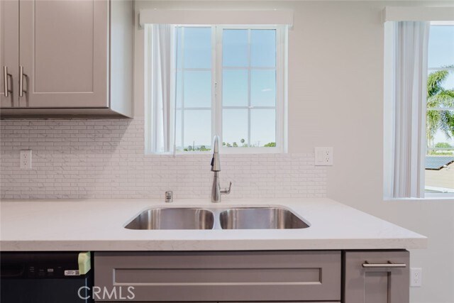 Building Photo - 14947 Marson St