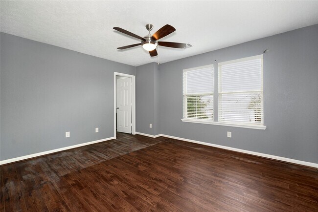Building Photo - 24015 Adobe Ridge Ln