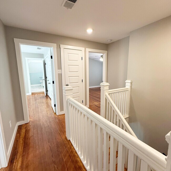 Building Photo - 2222 16th St