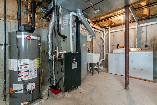 Building Photo - 37 Augusta Way