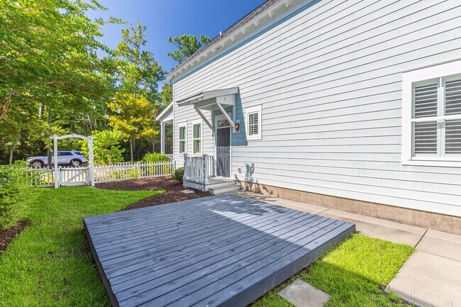Building Photo - 3376 Baldwin Ln